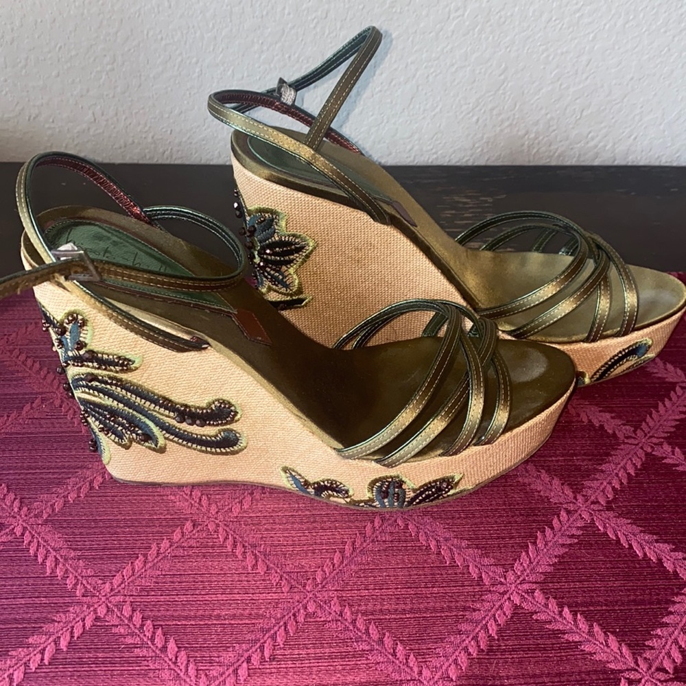 Nicole Miller SUMMER Platform Shoes SANDALS 10 B 10B comes in original box
